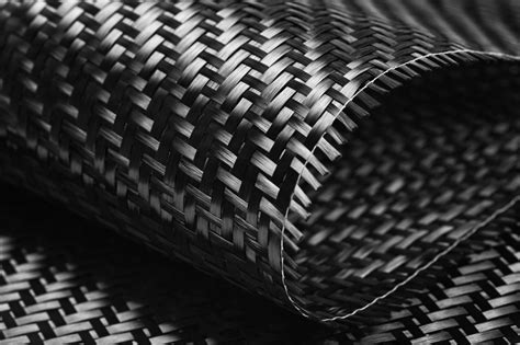 Yarn Composites:  Lightweight Wonders for Aerospace and Automotive Applications!